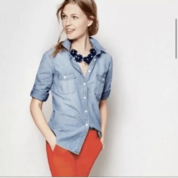 Denim J Crew "The Perfect Shirt" - Picture 1 of 7